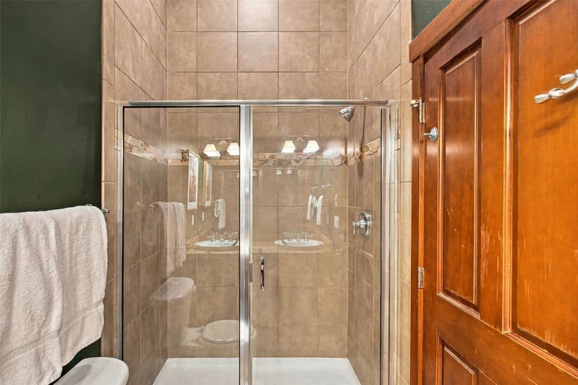 Property photo for 1420 18th Avenue #C, Seattle photo 27