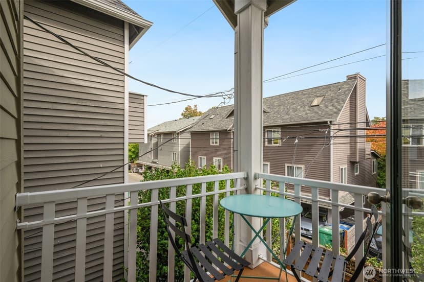 Property photo for 1420 18th Avenue #C, Seattle photo 36