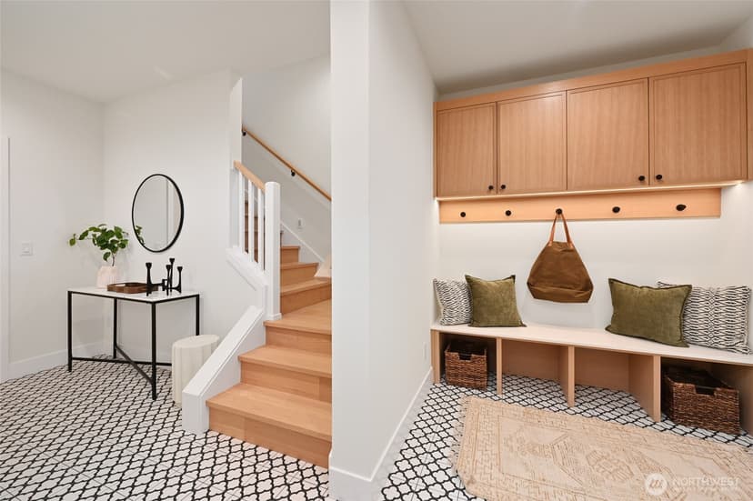 Property photo for 3111 W Mansell Street, Seattle photo 25