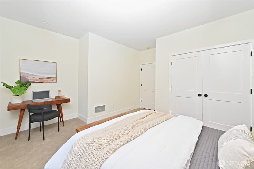 Property photo for 3111 W Mansell Street, Seattle photo 30