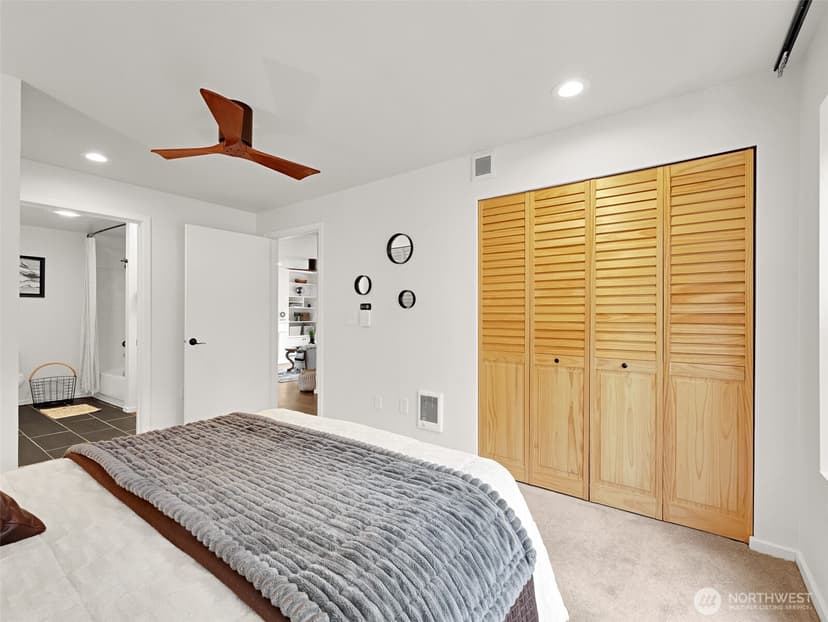 Property photo for 500 Aloha Street #305, Seattle photo 16