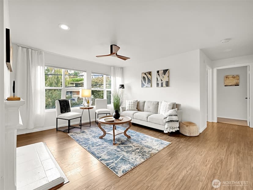 Property photo for 500 Aloha Street #305, Seattle photo 3