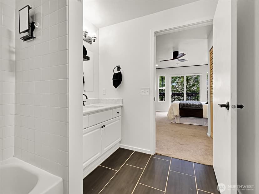 Property photo for 500 Aloha Street #305, Seattle photo 18