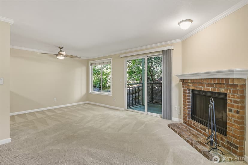 Property photo for 12615 100th Lane NE #M161, Kirkland photo 4