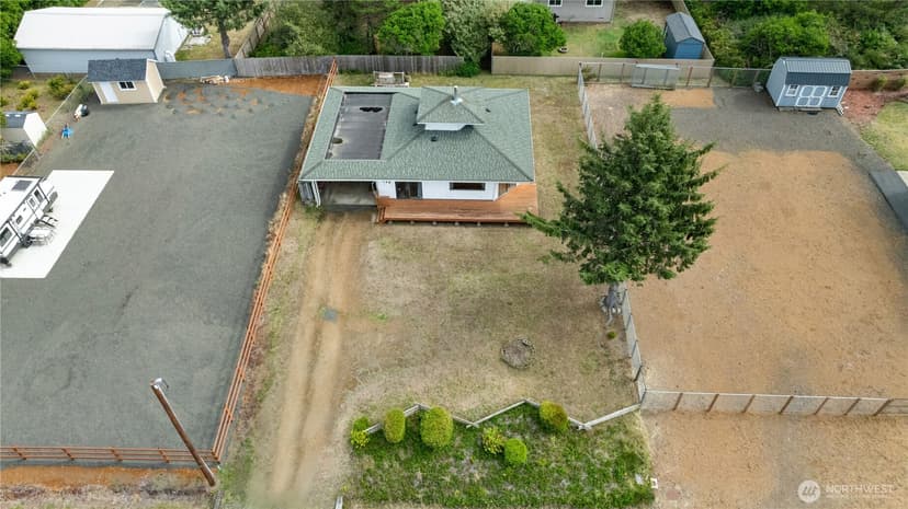 Property photo for 130 Sand Dune Avenue SW, Ocean Shores photo 24