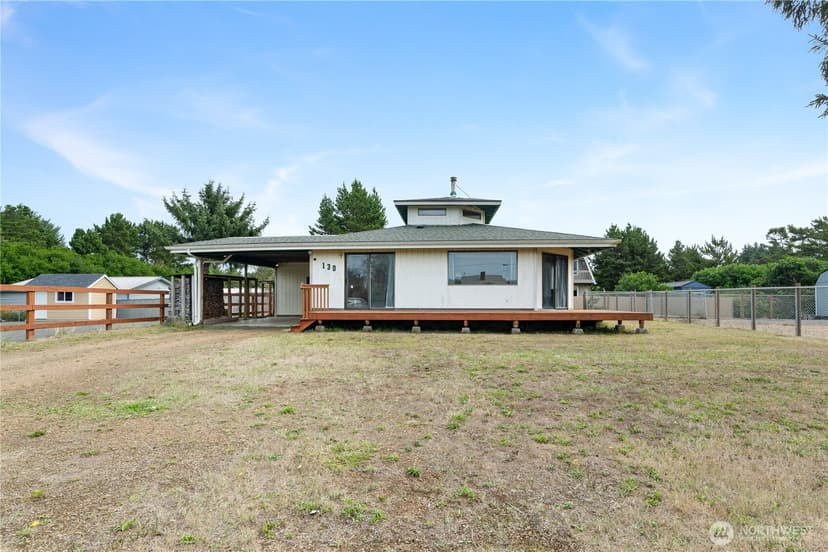 Property photo for 130 Sand Dune Avenue SW, Ocean Shores
