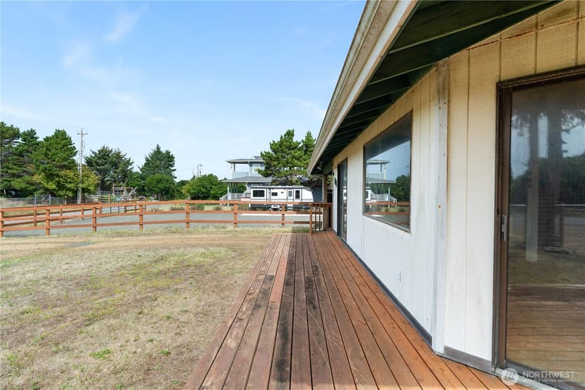Property photo for 130 Sand Dune Avenue SW, Ocean Shores photo 16