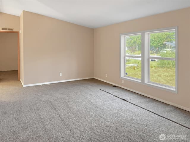 Property photo for 501 Chenois Avenue NE, Ocean Shores photo 5