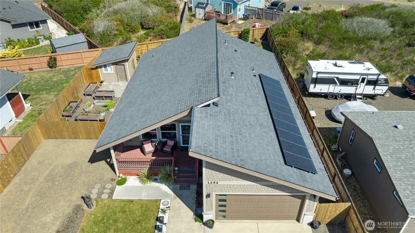 Property photo for 1252 Storm King Avenue SW, Ocean Shores photo 35