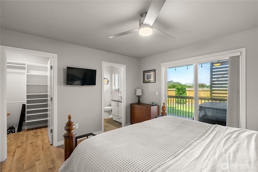 Property photo for 1252 Storm King Avenue SW, Ocean Shores photo 16