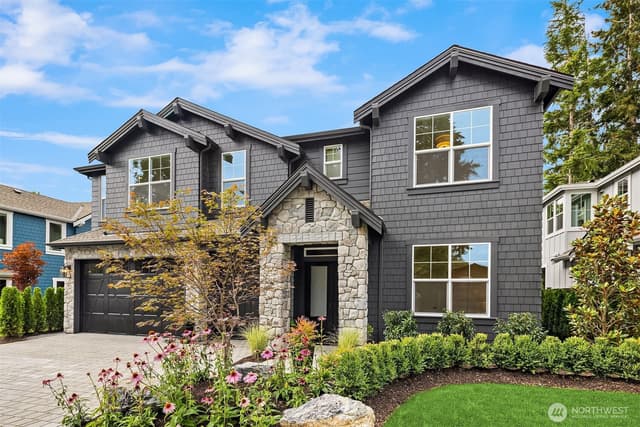 Property photo for 1531 158th Court SE, Bellevue