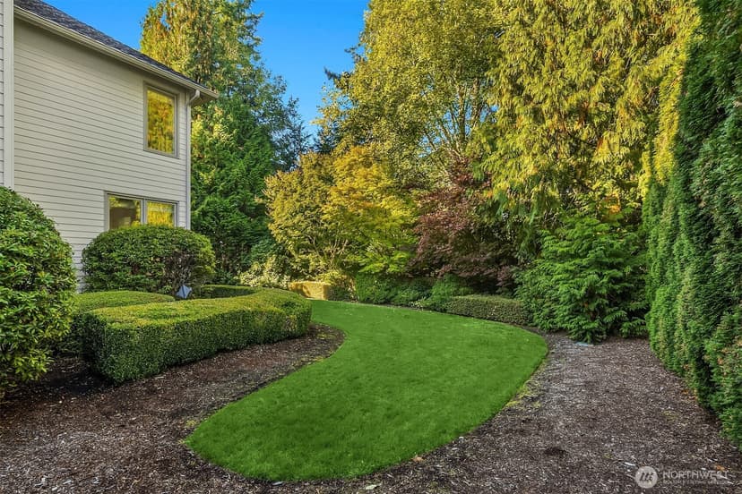 Property photo for 2736 258th Place SE, Sammamish photo 34
