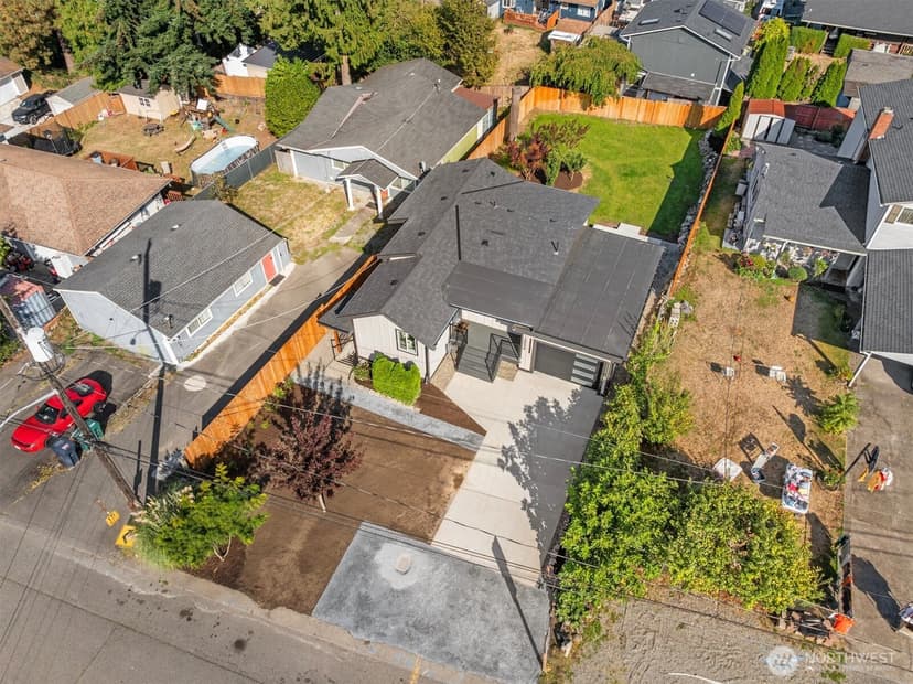Property photo for 10036 1st Avenue S, Seattle photo 29