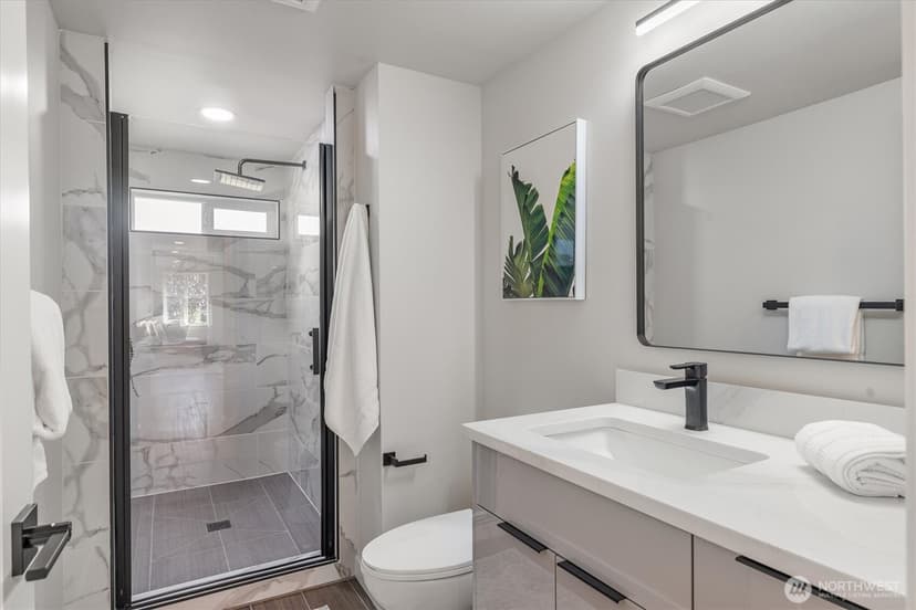 Property photo for 10036 1st Avenue S, Seattle photo 17