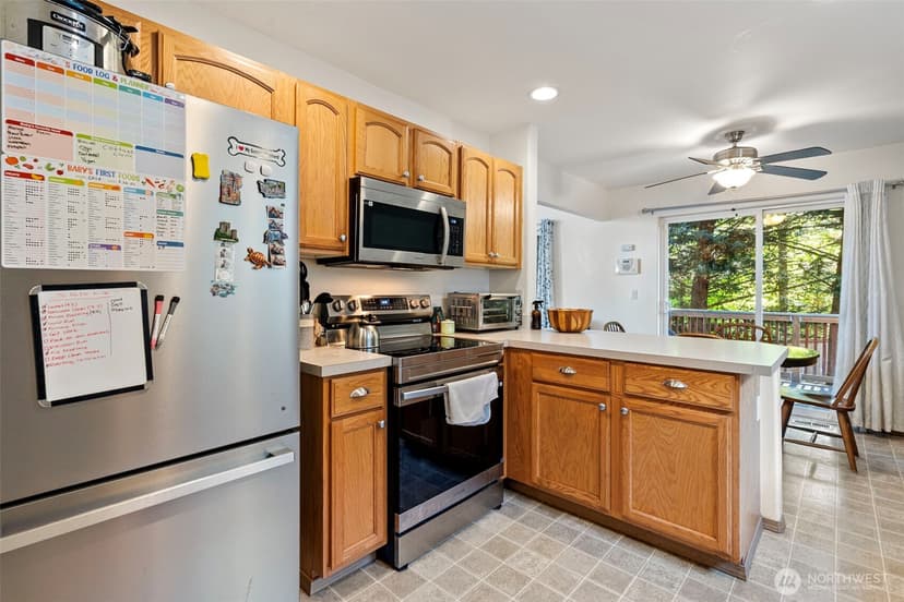 Property photo for 8910 161st Street E, Puyallup photo 11
