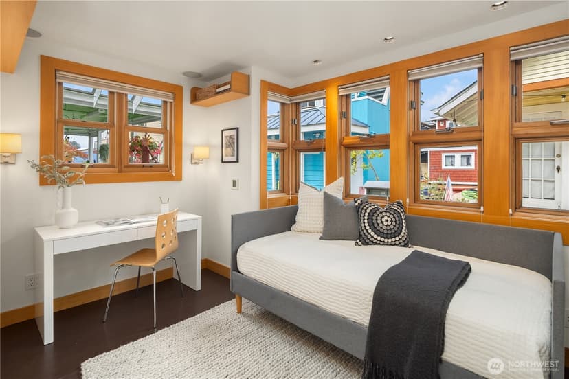 Property photo for 2331 Fairview Avenue E #I, Seattle photo 25