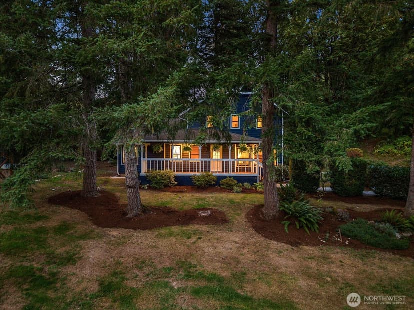 Property photo for 13022 276th Way NE, Duvall photo 3