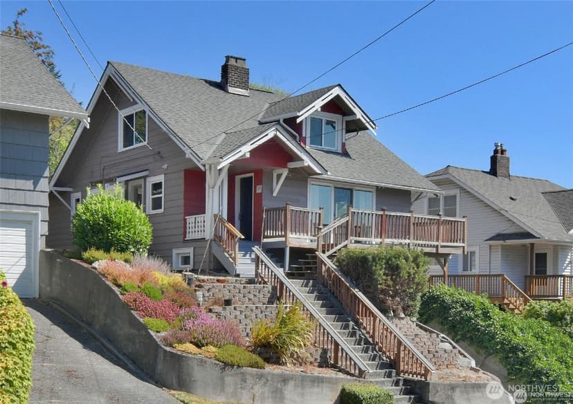 Property photo for 328 NE 52nd Street, Seattle