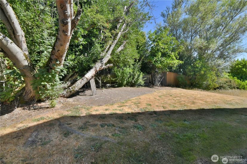 Property photo for 328 NE 52nd Street, Seattle photo 31