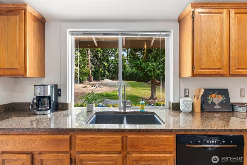 Property photo for 3629 170th Avenue E, Lake Tapps photo 6