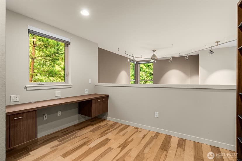 Property photo for 4286 213th Place SE #1, Issaquah photo 8