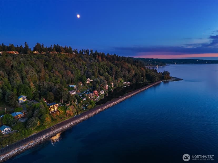 Property photo for 12306 Possession Lane, Edmonds photo 35