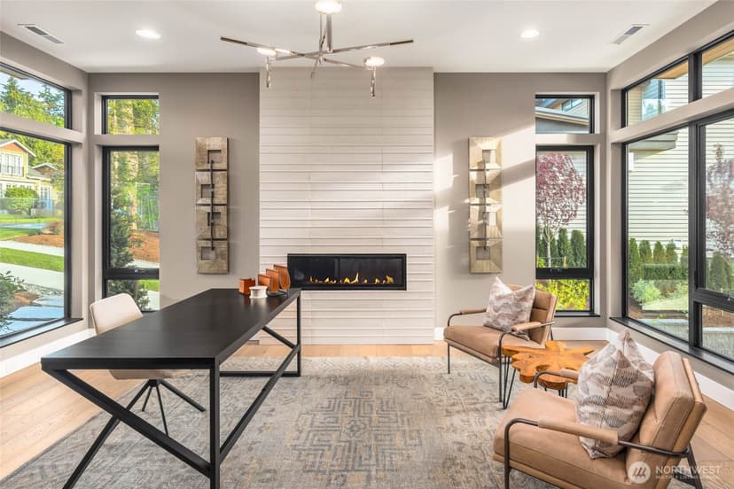 Property photo for 721 2nd Street S, Kirkland photo 8