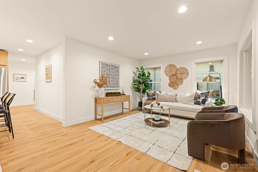Property photo for 1128 N 77th Street, Seattle photo 12