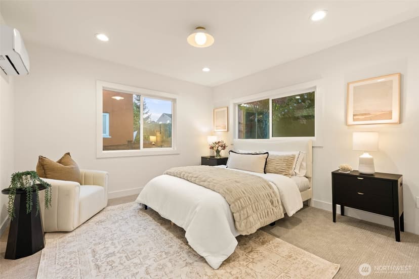 Property photo for 1128 N 77th Street, Seattle photo 16