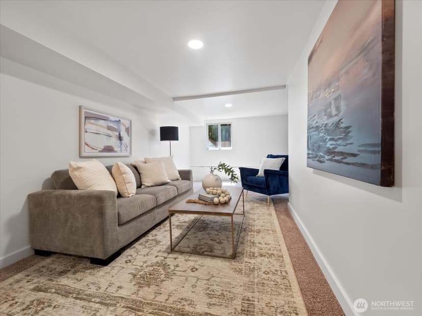 Property photo for 3117 E Yesler Way, Seattle photo 15