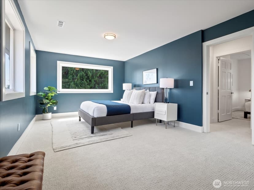 Property photo for 3117 E Yesler Way, Seattle photo 10