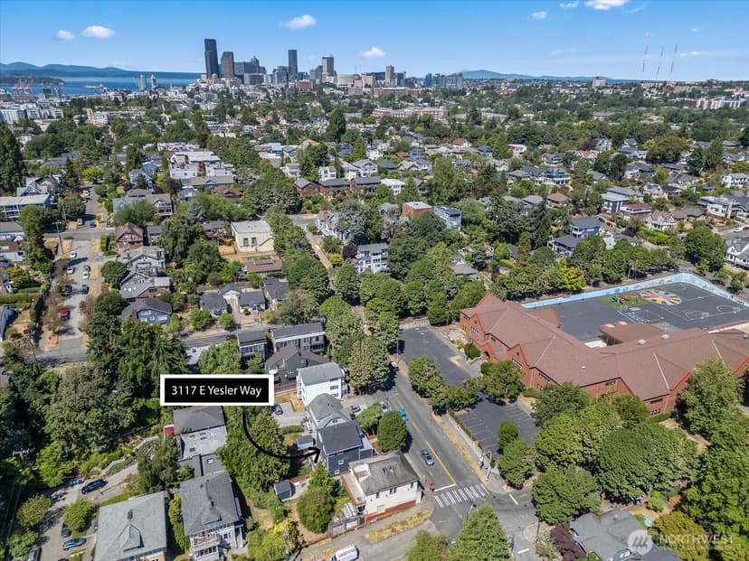 Property photo for 3117 E Yesler Way, Seattle photo 23