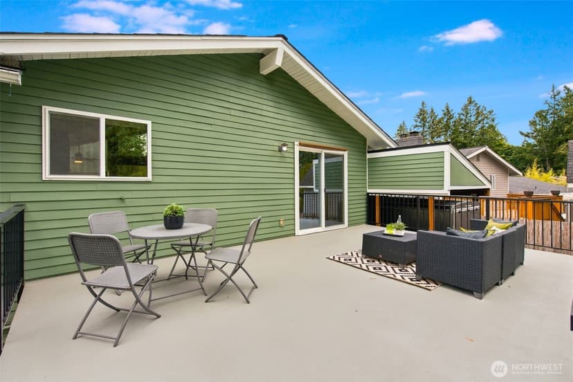 Property photo for 13823 SE 142nd Street, Renton photo 12