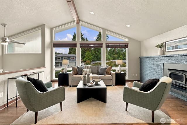 Property photo for 13823 SE 142nd Street, Renton photo 4