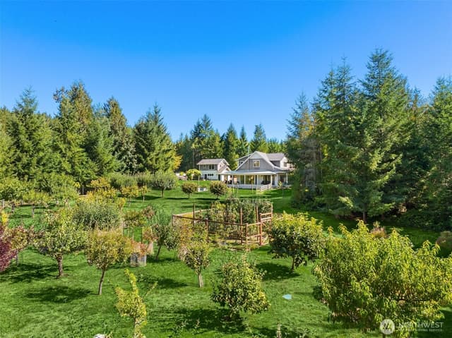 Property photo for 1198 NE Raspberry Ridge Lane, Poulsbo photo 2