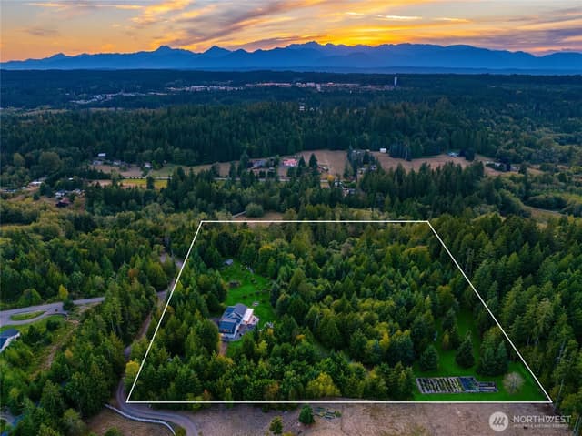 Property photo for 1198 NE Raspberry Ridge Lane, Poulsbo photo 3