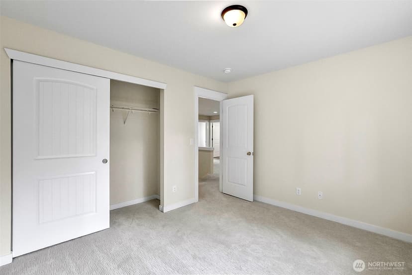 Property photo for 215 SW 144th Street, Burien photo 20