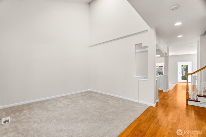 Property photo for 7502 53rd Street Ct W, University Place photo 11