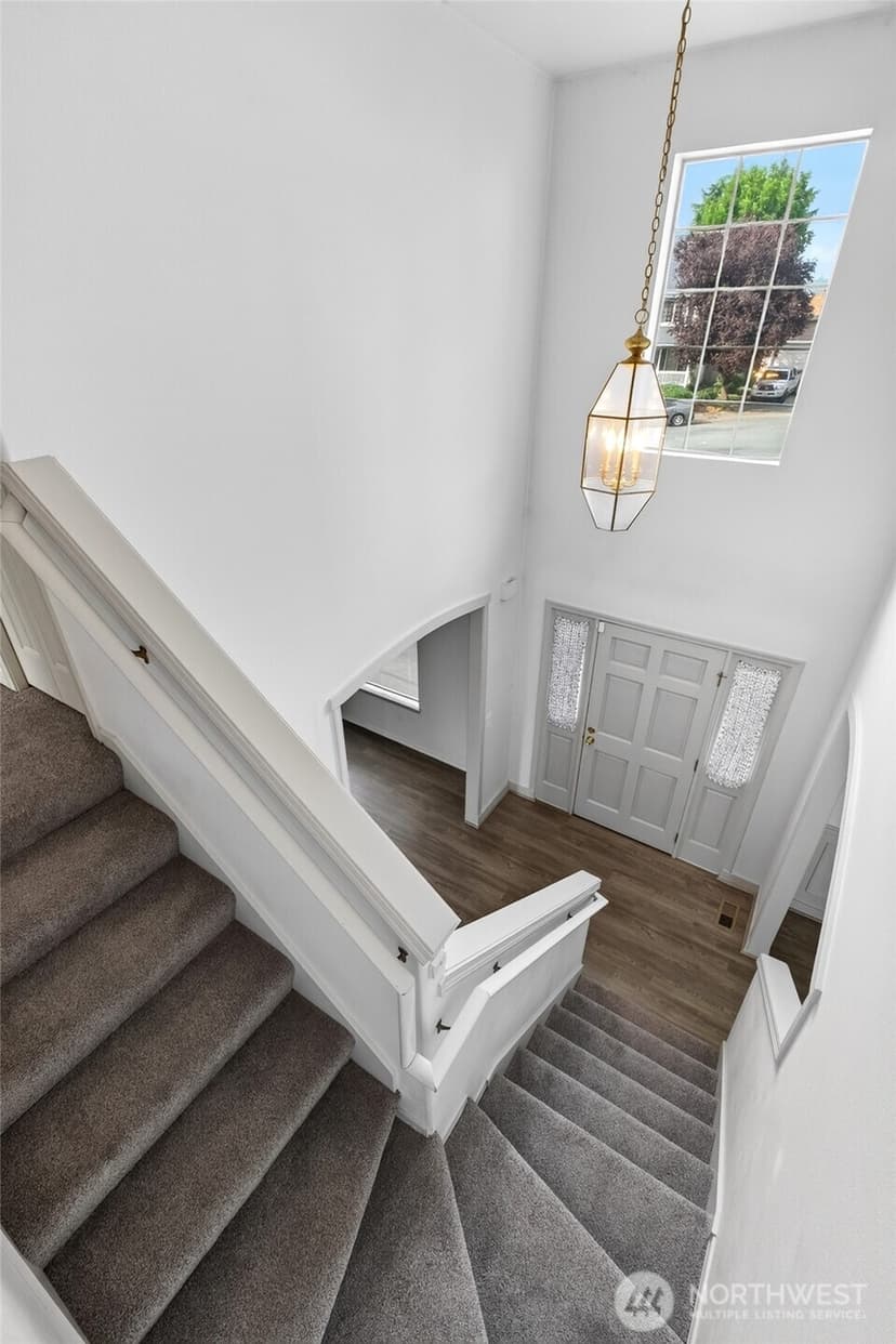 Property photo for 10021 SE 245th Place, Kent photo 18