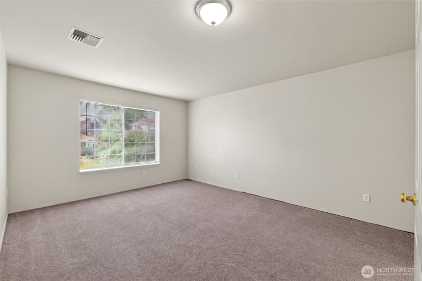 Property photo for 10021 SE 245th Place, Kent photo 23