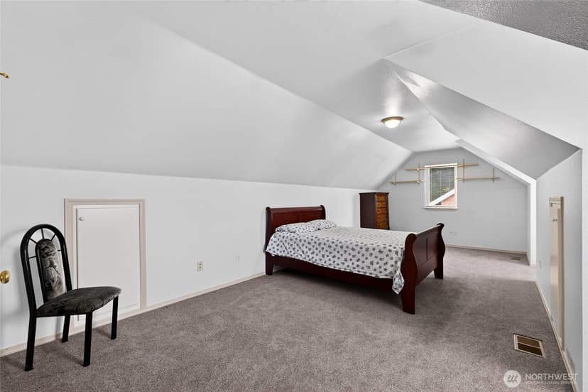 Property photo for 10021 SE 245th Place, Kent photo 27