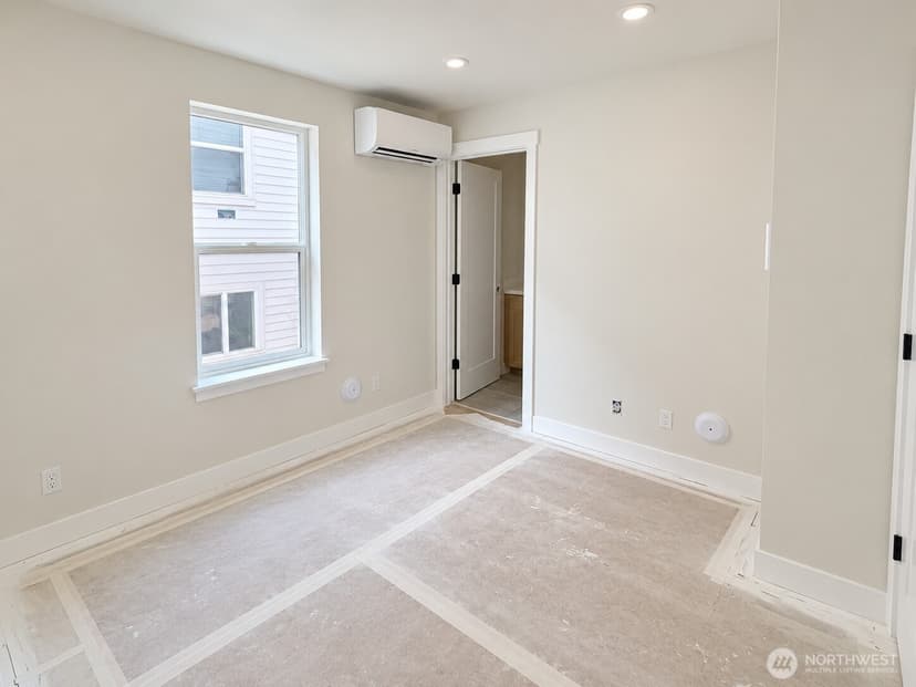 Property photo for 8316 B 28th Avenue NW, Seattle photo 13