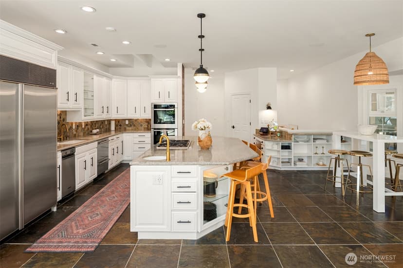 Property photo for 2916 Horsehead Bay Drive NW, Gig Harbor photo 12