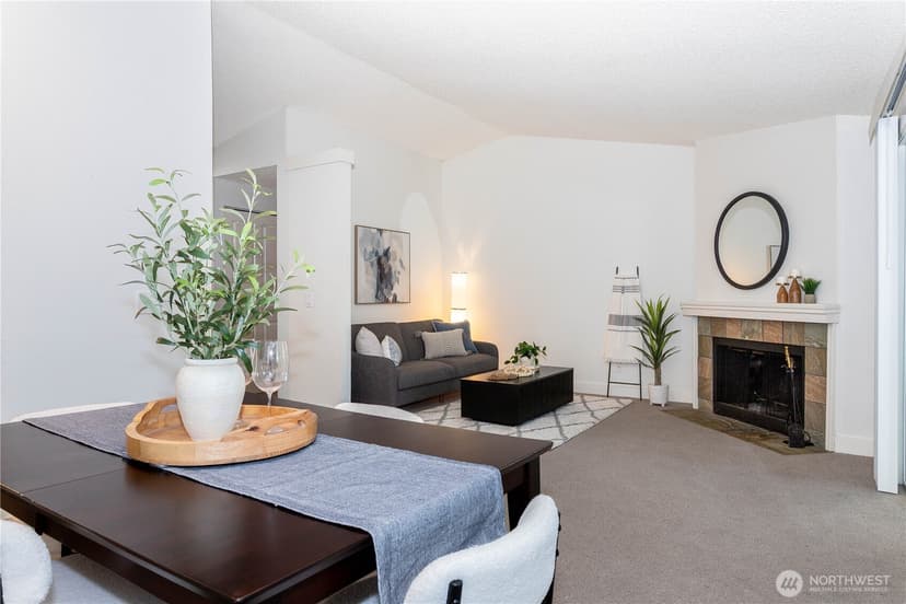 Property photo for 15246 SE 43rd Court #G301, Bellevue photo 9