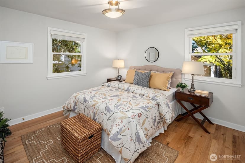 Property photo for 6818 49th Avenue NE, Seattle photo 18