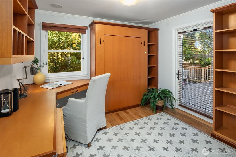 Property photo for 6818 49th Avenue NE, Seattle photo 17