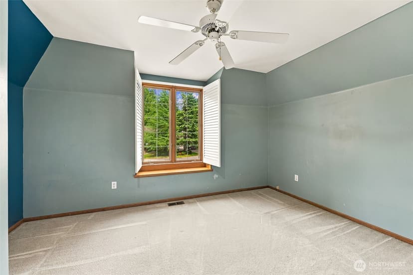 Property photo for 21715 NE 105th Place, Redmond photo 26