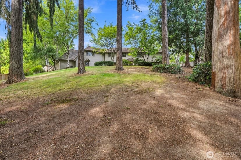 Property photo for 21715 NE 105th Place, Redmond photo 37