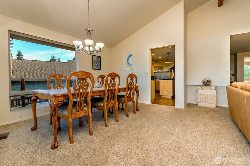 Property photo for 29816 2nd Avenue SW, Federal Way photo 9