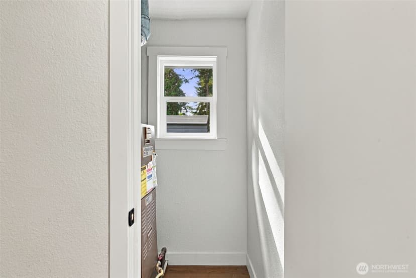 Property photo for 429 M Street NE, Auburn photo 19